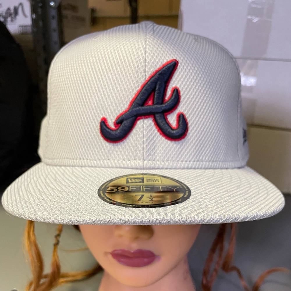 Atlanta Braves fitted hat cap